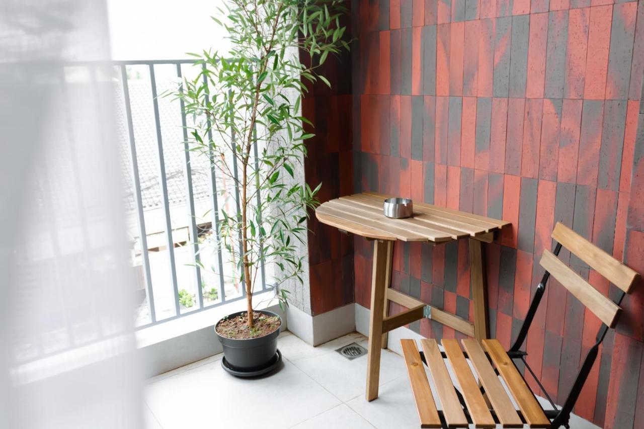 Sanctuary Spaces By Twospaces Yakarta Exterior foto